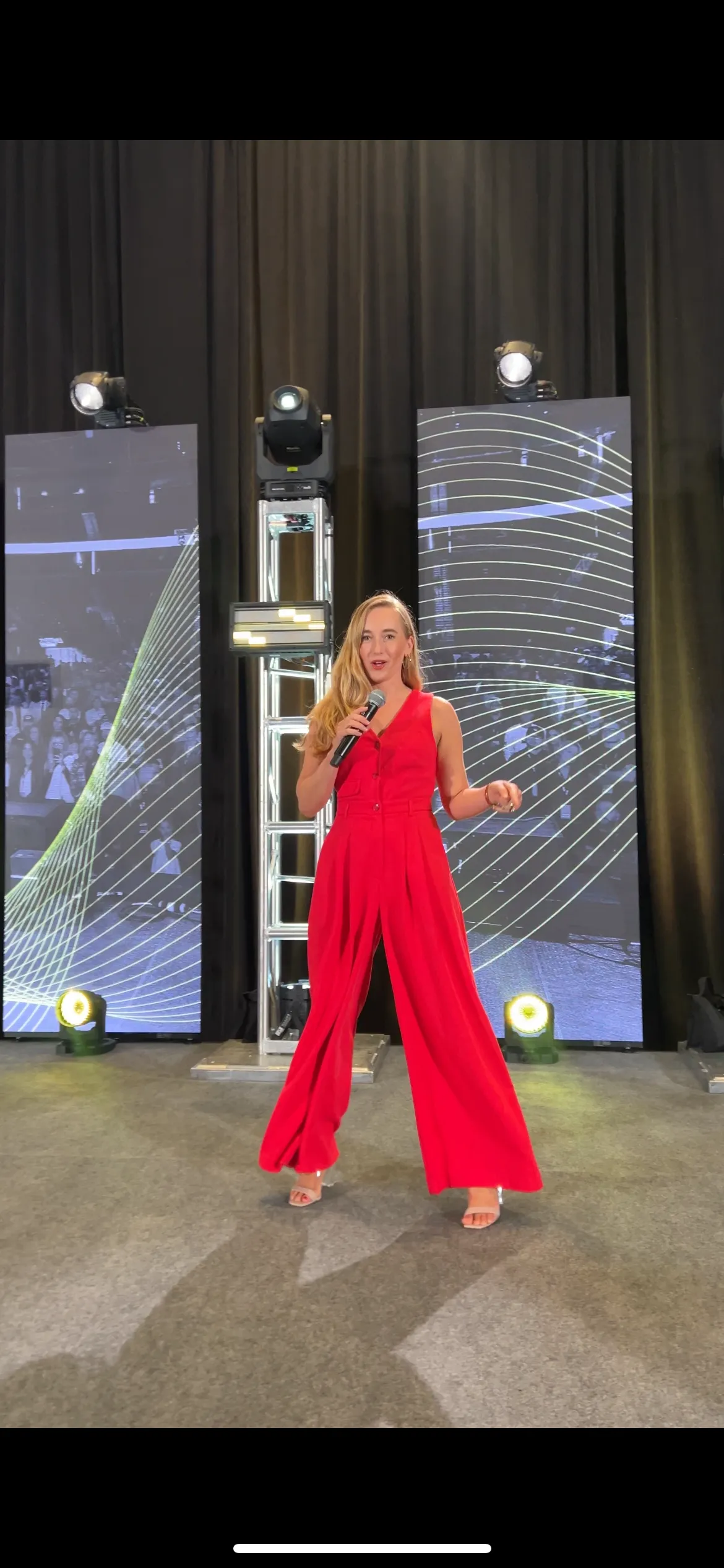 Episode 323:  Nobody Told Me My Ambitions Would Get Embarrassingly Huge When I Quit Drinking