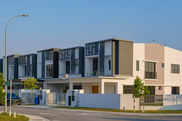 Comparing townhome and single-family home living and long-term real estate investment strategy in Ashburn Virginia
