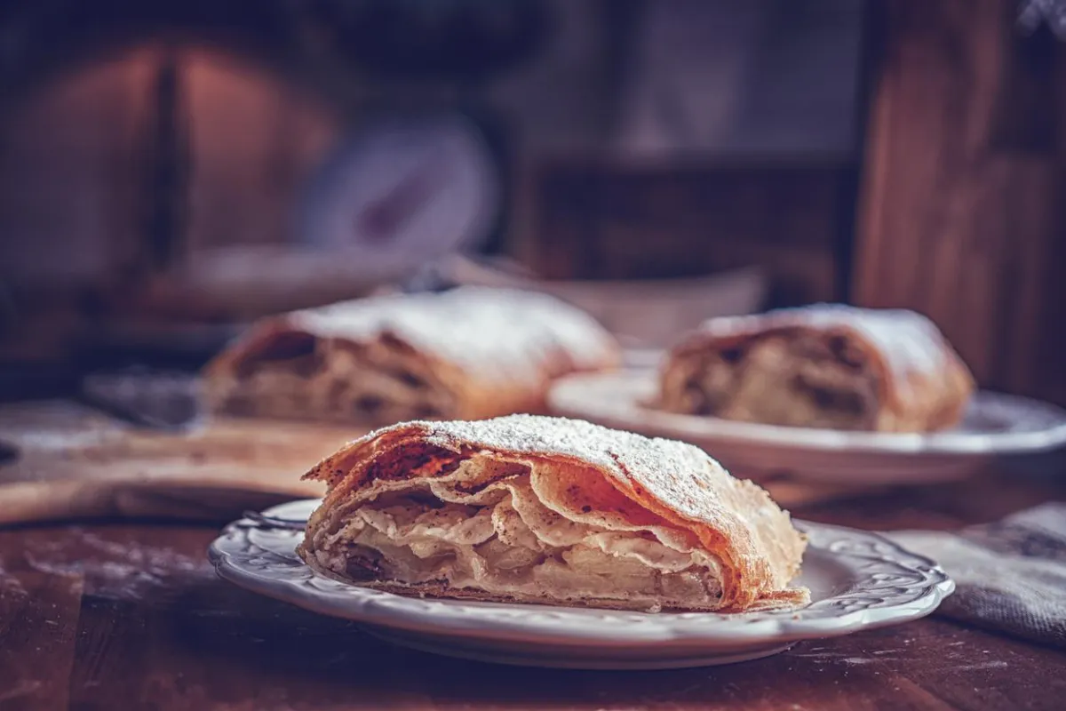 Restaurant zum Bergquell in Braunlage -Apfelstrudel
