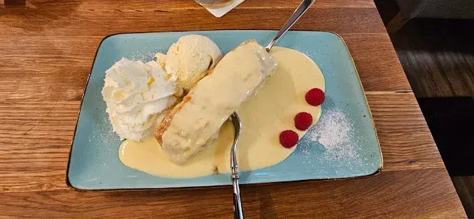 Restaurant zum Bergquell in Braunlage -Apfelstrudel