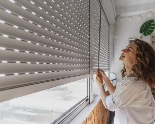 Blinds in Media