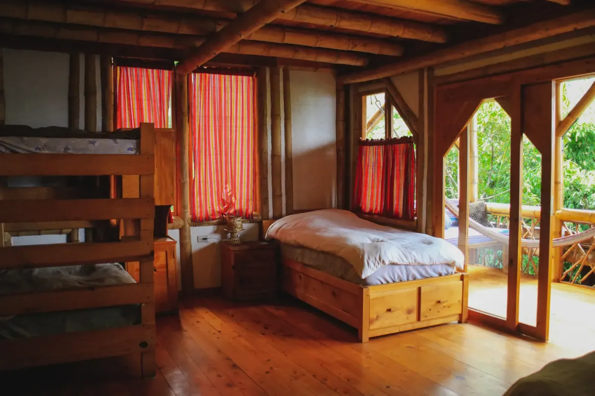 Shared room for solo retreat participants at Bambu Guest House, Lake Atitlán