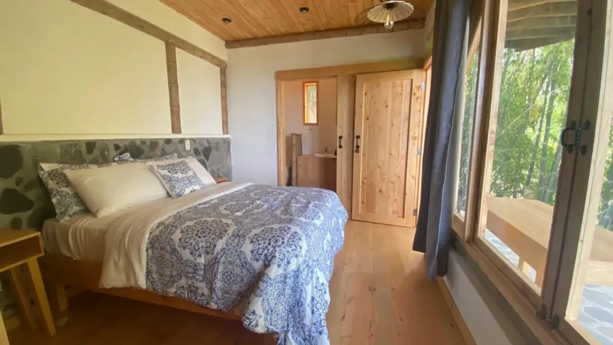 Private studio for couples at a tantra retreat in Lake Atitlán, Guatemala