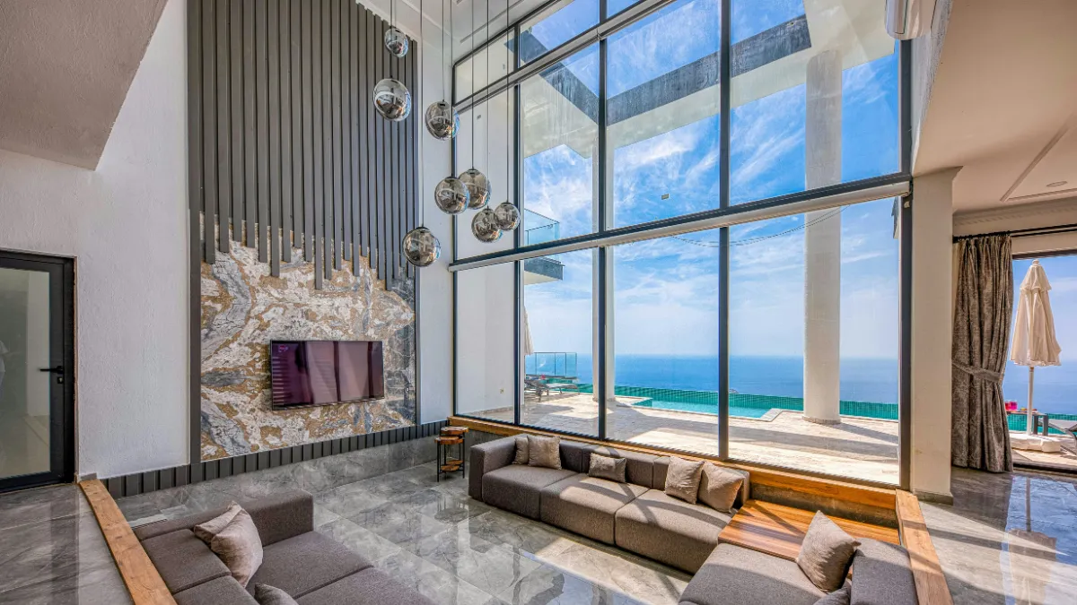 Luxury home los angeles