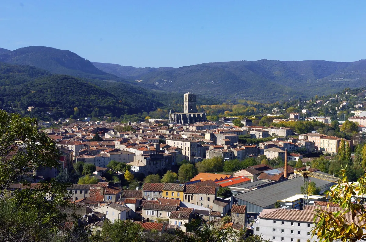 Bowling de Millau - HOTEL RESTAURANT - Lodève