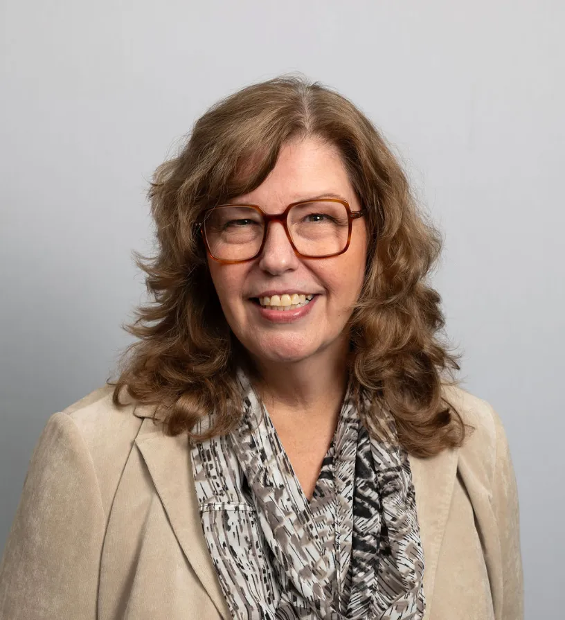 Deanna Lucas helping contractors optimize Google Business Profiles and grow leads