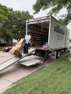 Chet's Transfer of Kearney, Inc.'s forklift