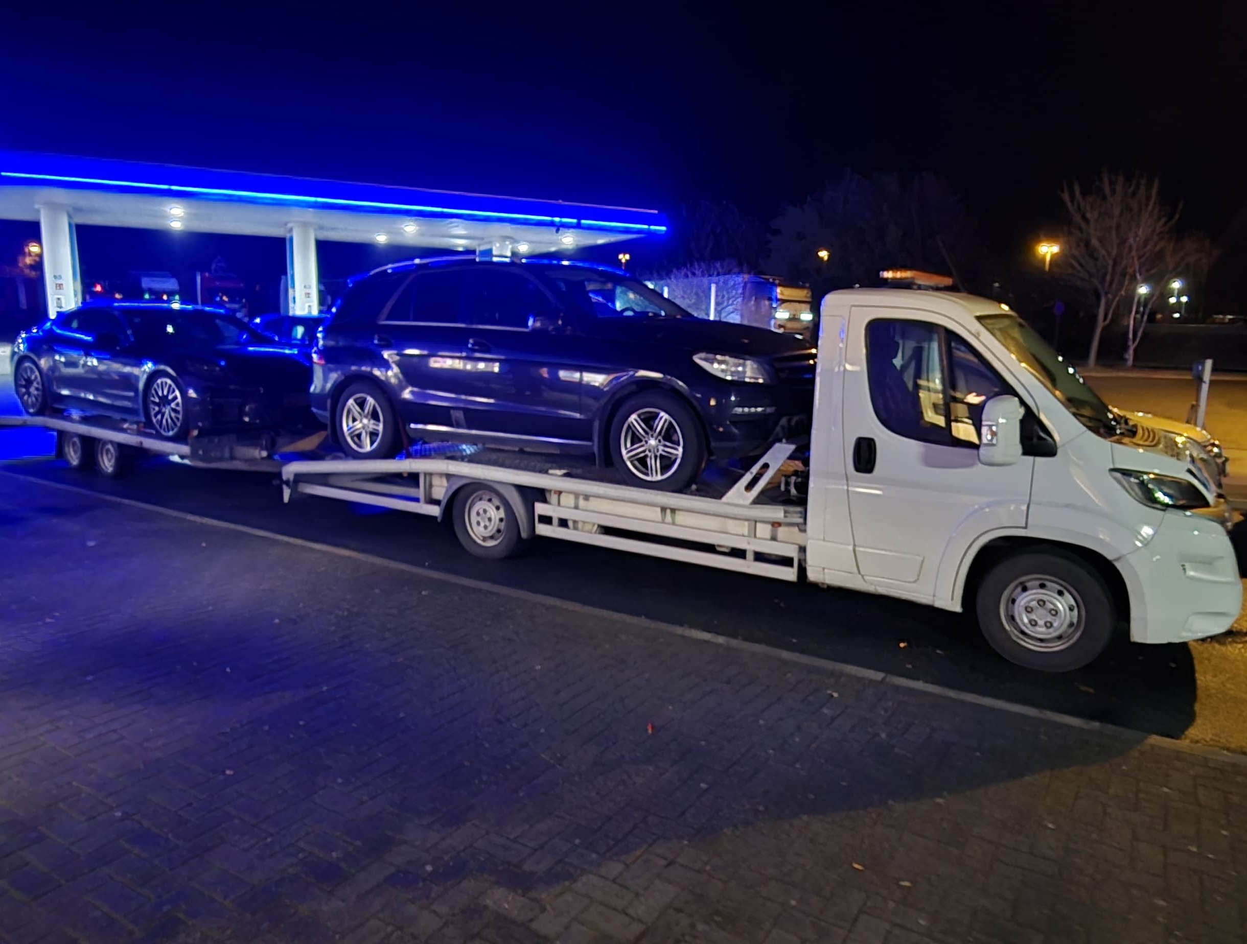 Letonija Prevoz havarisanih vozila