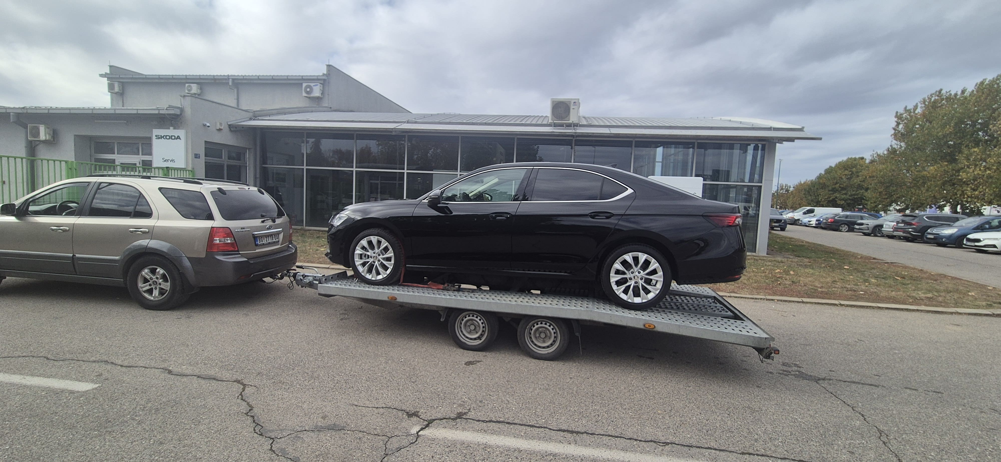 Prevoz luksuznih vozila Beograd