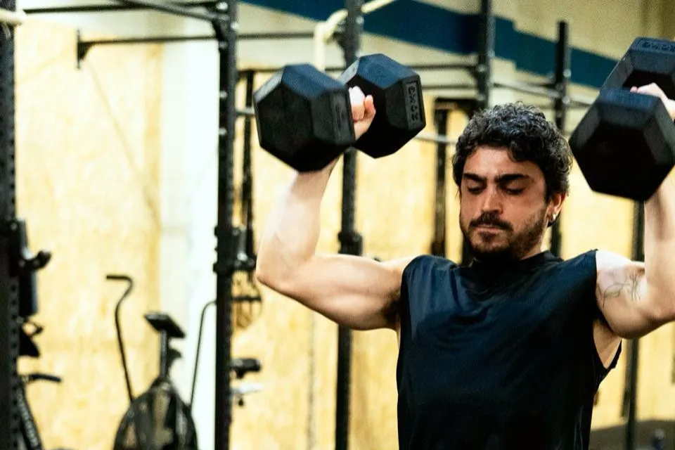 Cómo revisar una semana de CrossFit sin contar solo sesiones
