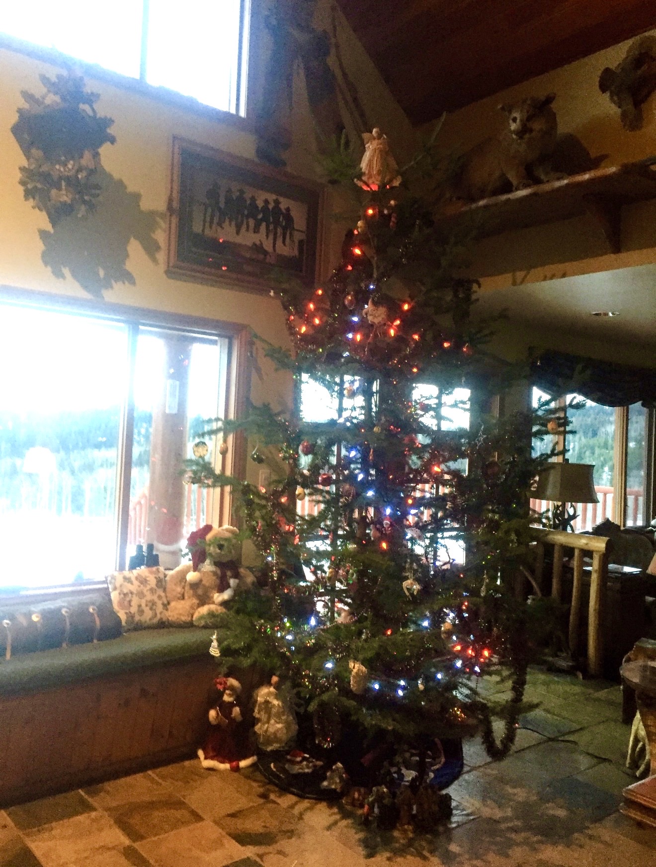 Christmas at Montana Hill Guest Ranch: A Cozy Christmas Cabin Getaway in Canada