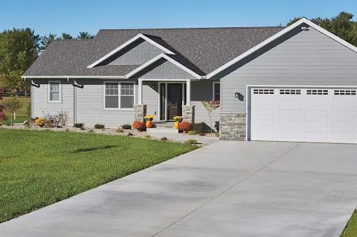 Lubbock Concrete builds and installs driveways.
