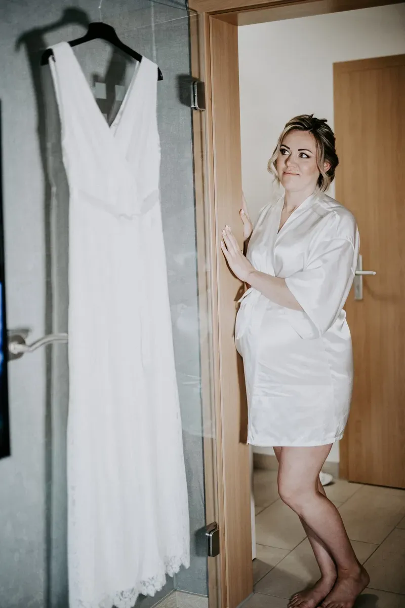 Brautpaar beim Hochzeitstanz – videograf-russische-hochzeit