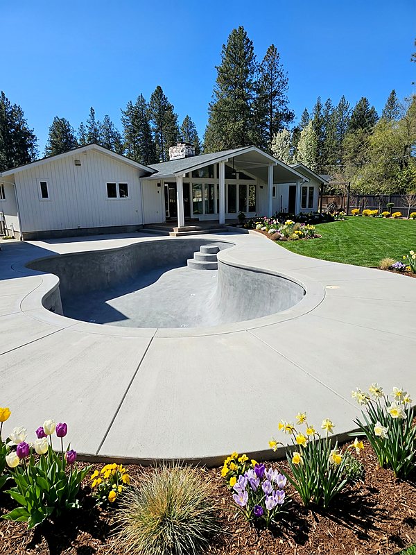 custom-pool-finished