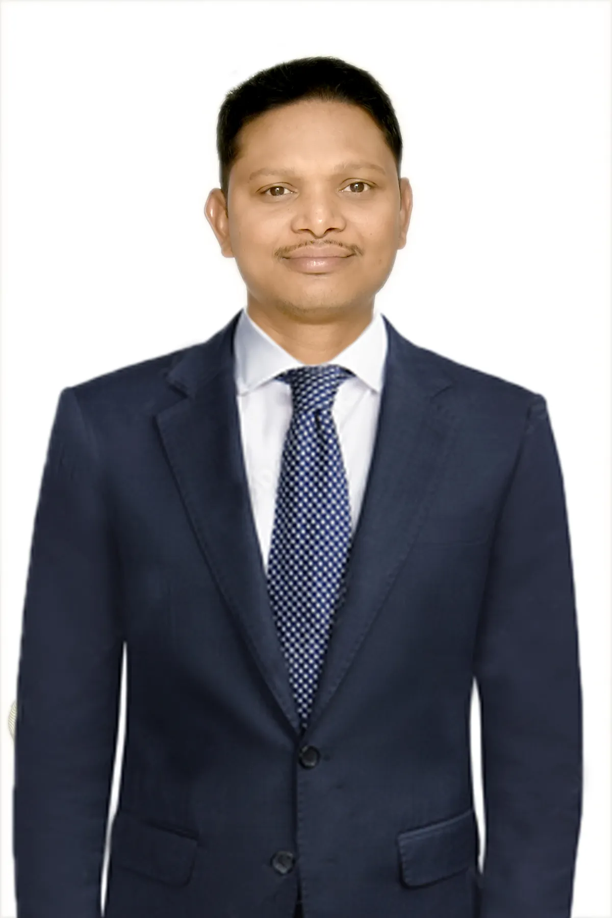 Portrait of Guru Pache, Lead Financial Consultant