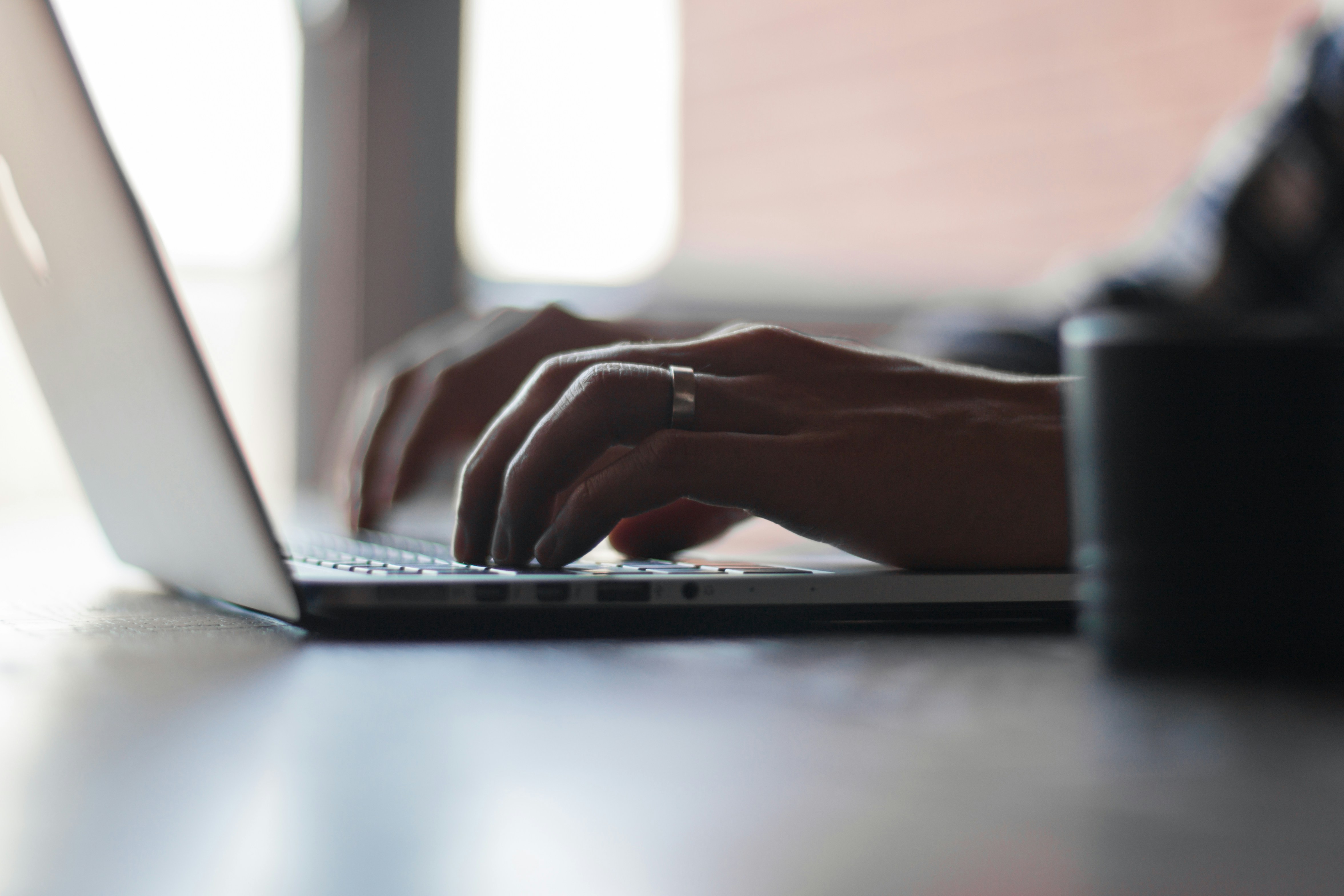 https://unsplash.com/photos/person-using-laptop-gp8BLyaTaA0
