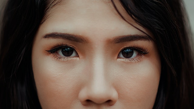 a close up of a person's face