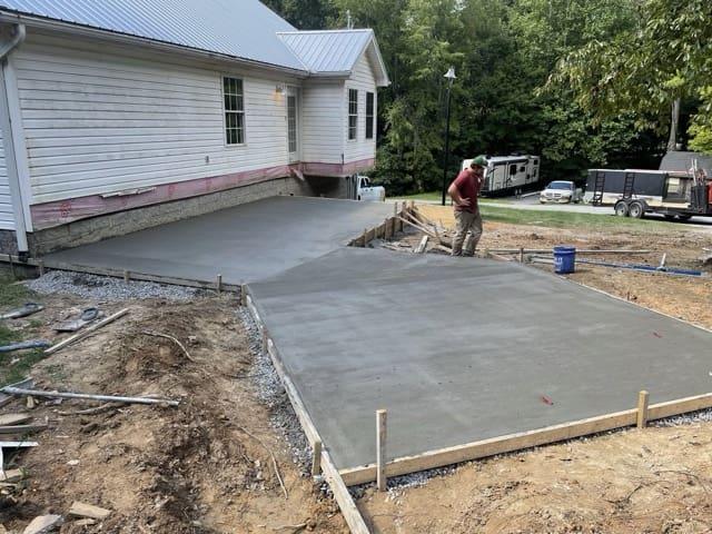 High Point Concrete builds and installs Driveway