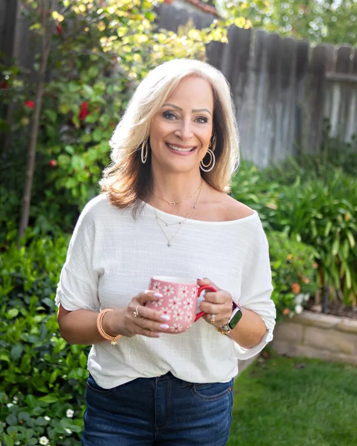 Julie Kraschinsky Image