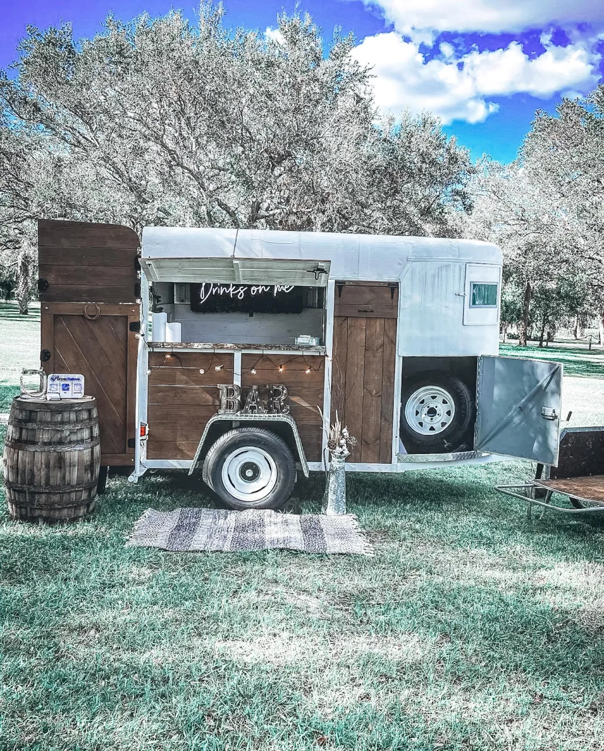 drinkmakers horse trailer