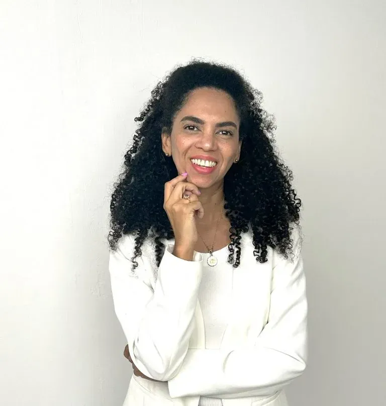 Decorative crescent with star motif on teal backdrop