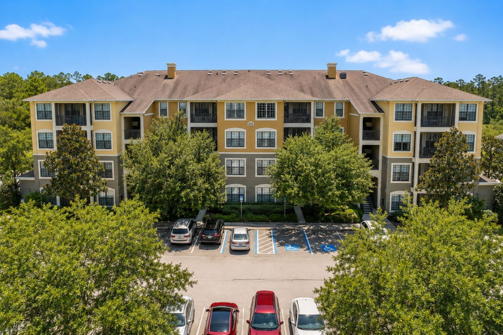 Multi-story condominium residences in Tidewater at Nocatee