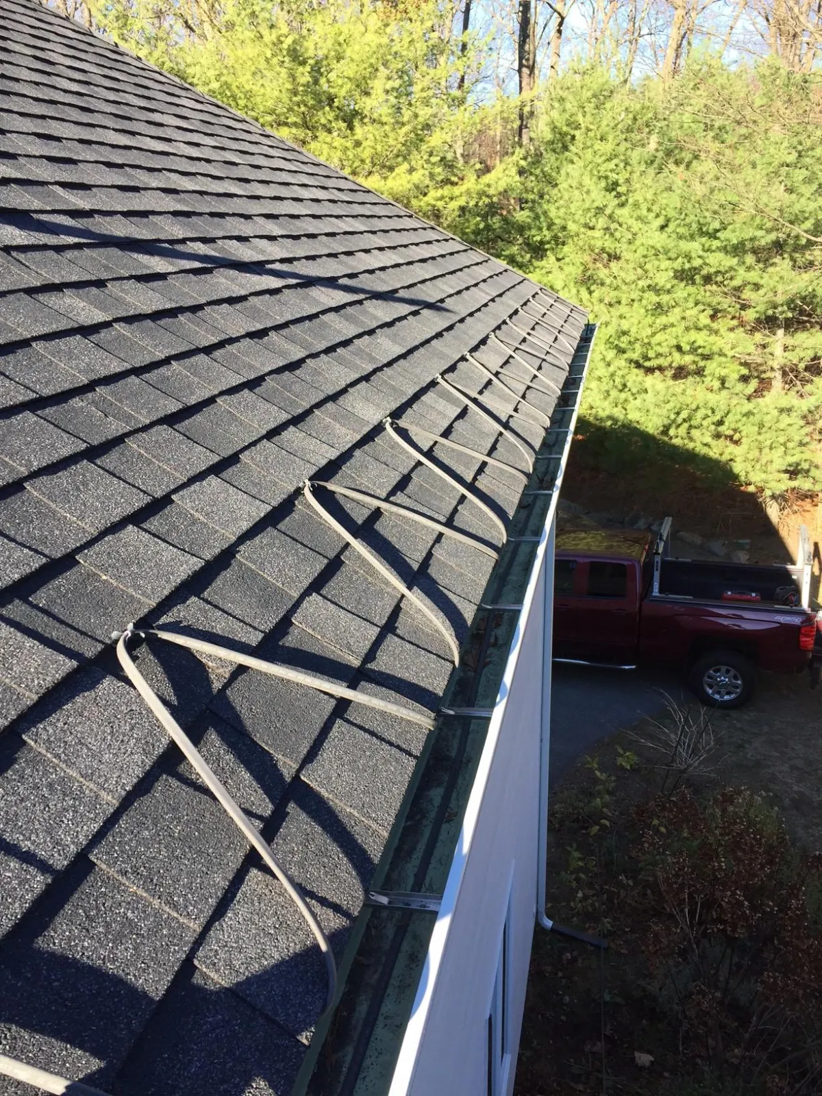 Roof heating cables, Guelph ON