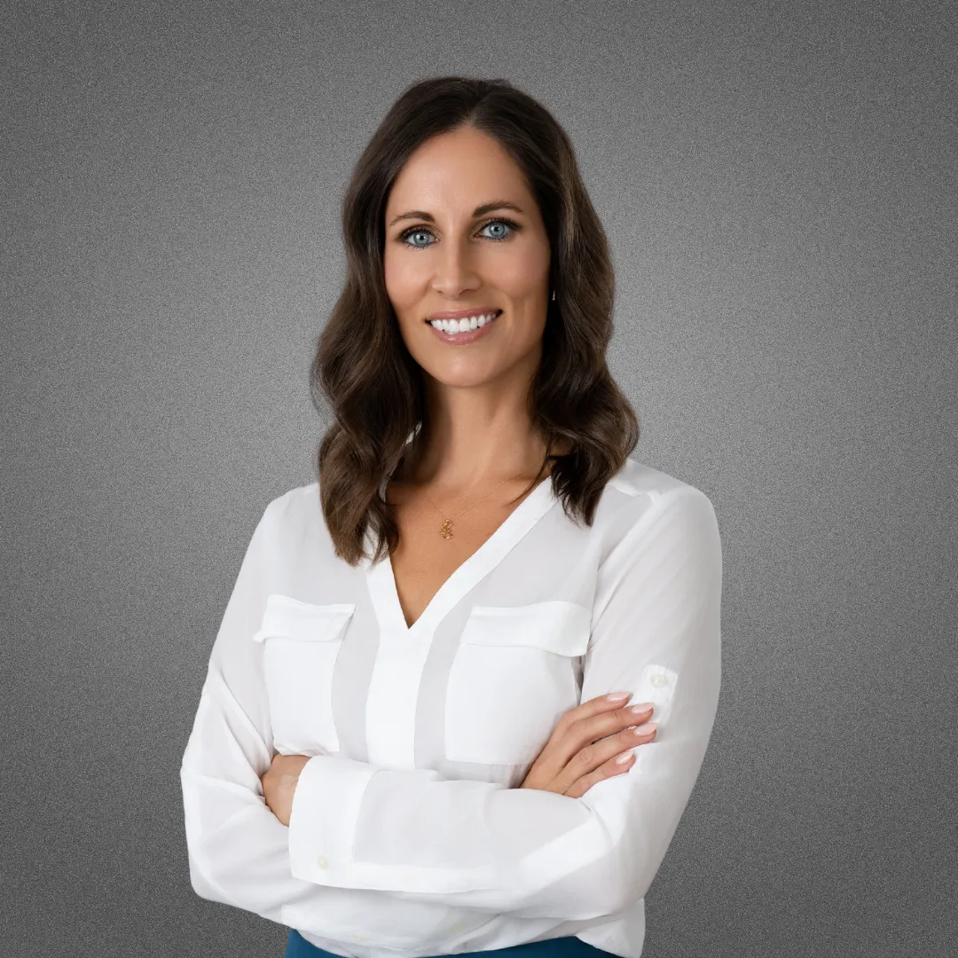 Karen Robinson - Host