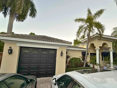 Exterior House Painting in West Palm Beach