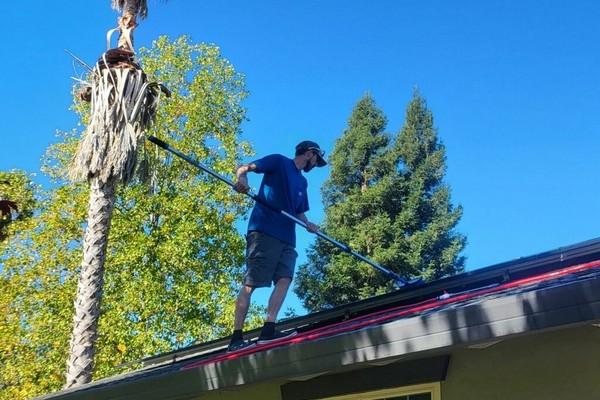 cleaning solar panels in yuba city