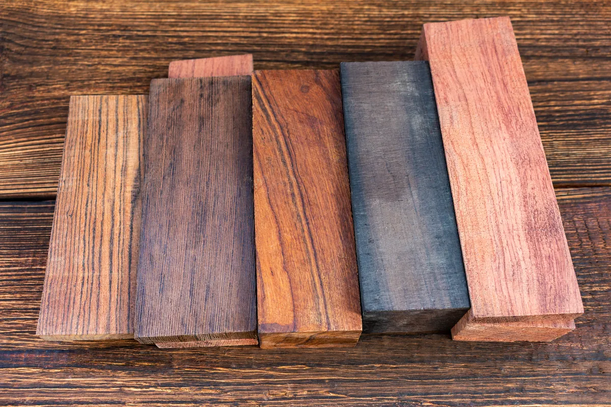 Essences de bois pour terrasse et aménagement bois extérieur