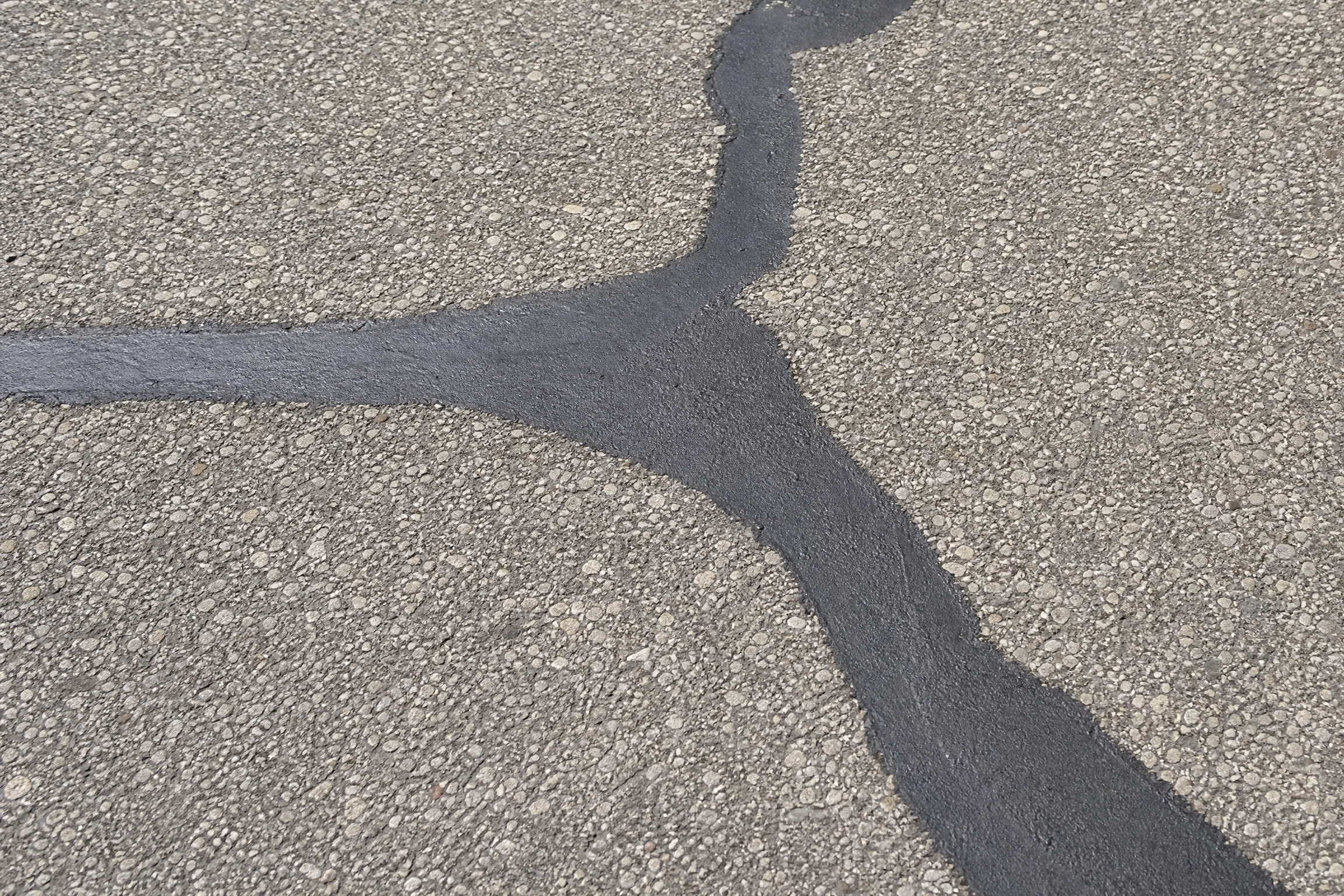 Asphalt Crack Filling & Repair in Ocala, FL