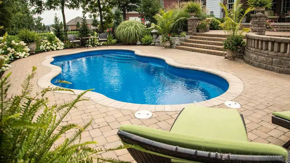 fiberglass pool company