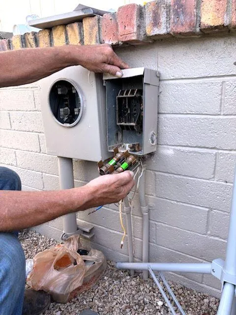 Fuse Swap for AZ Affordable Handyman Surprise, AZ client