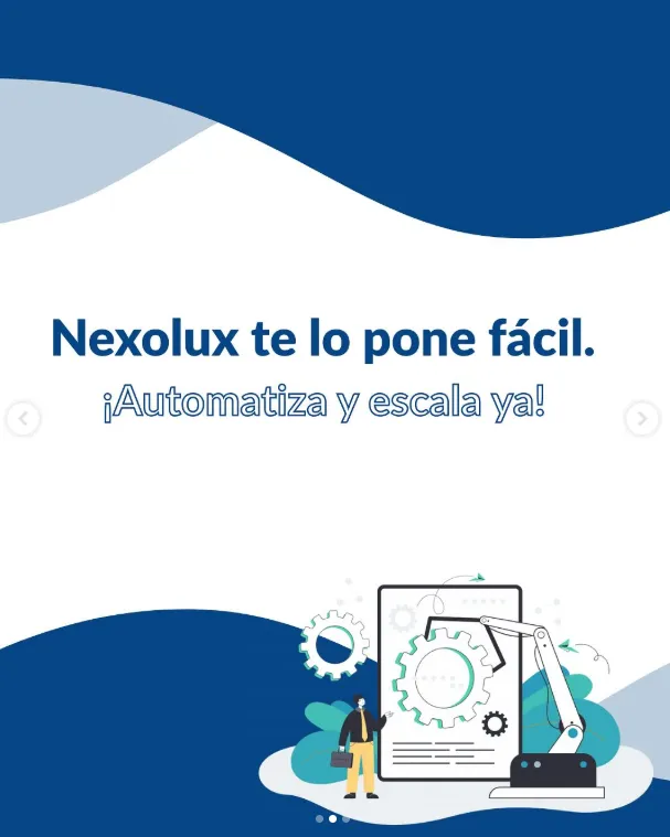 Una ilustración empresarial amigable que muestra a un profesional sonriente revisando mensajes tanto en un smartphone como en una laptop. El fondo es claro y acogedor, con elementos sutiles de oficina. El estilo es accesible y moderno, transmitiendo gratitud y pasos siguientes en la comunicación.
