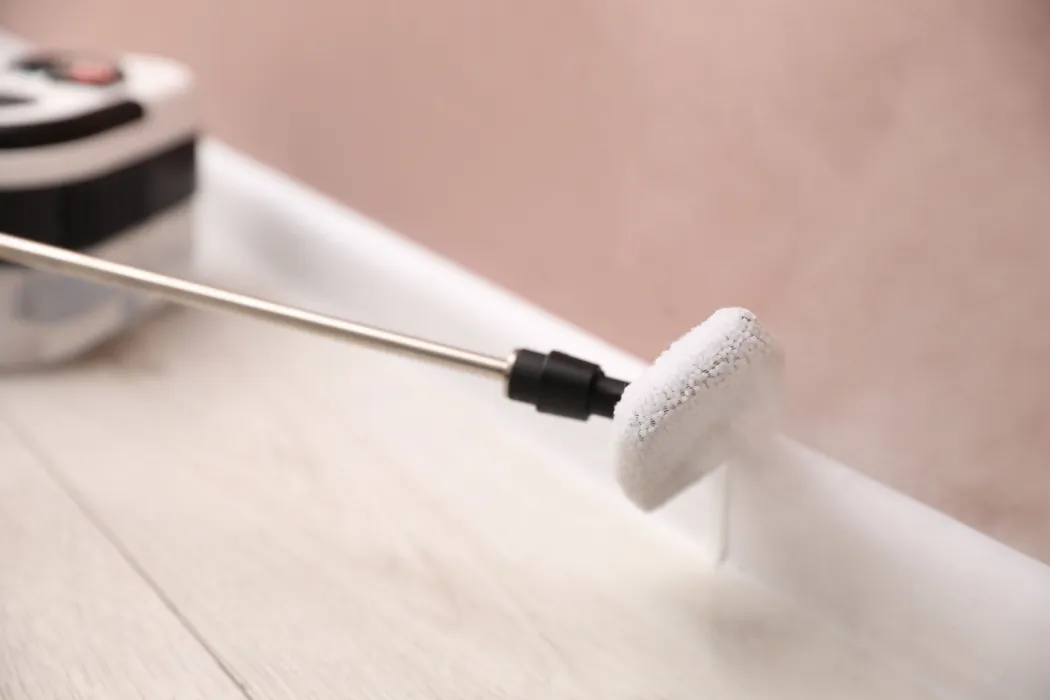 Professional deep cleaning service in a sunny Florida home