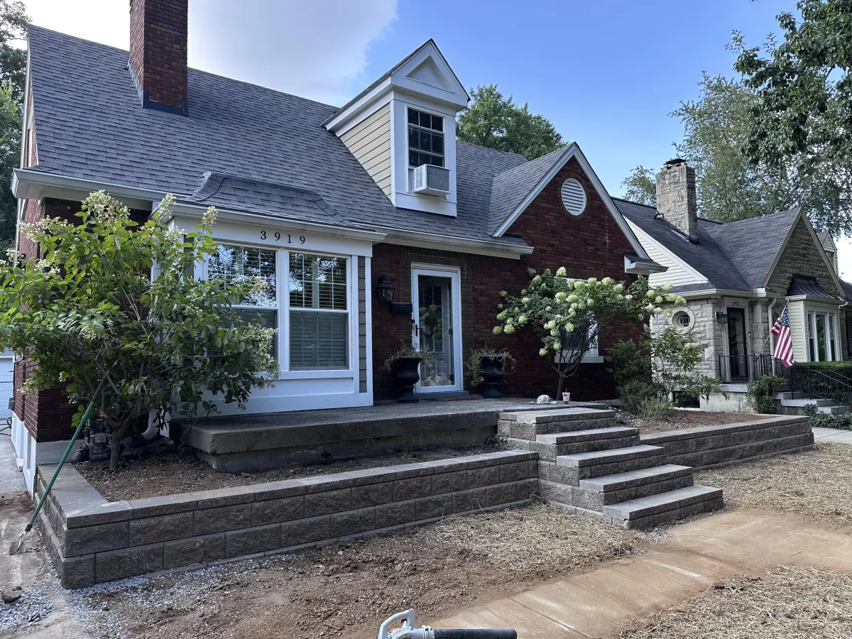 Excavation and grading for new driveway in Shepherdsville KY