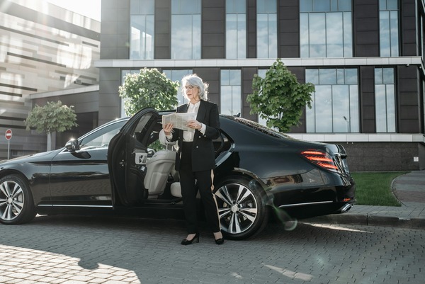 Business Car Rental in Los Angeles