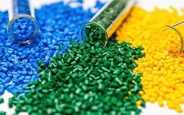 Filament vs. pellets in industrial 3D printing: technical criteria for professional and industrial applications