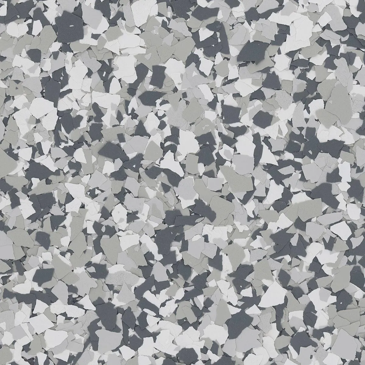 Gravel flake blend in shades of gray and white, resembling a rugged gravel texture for a strong, neutral floor style