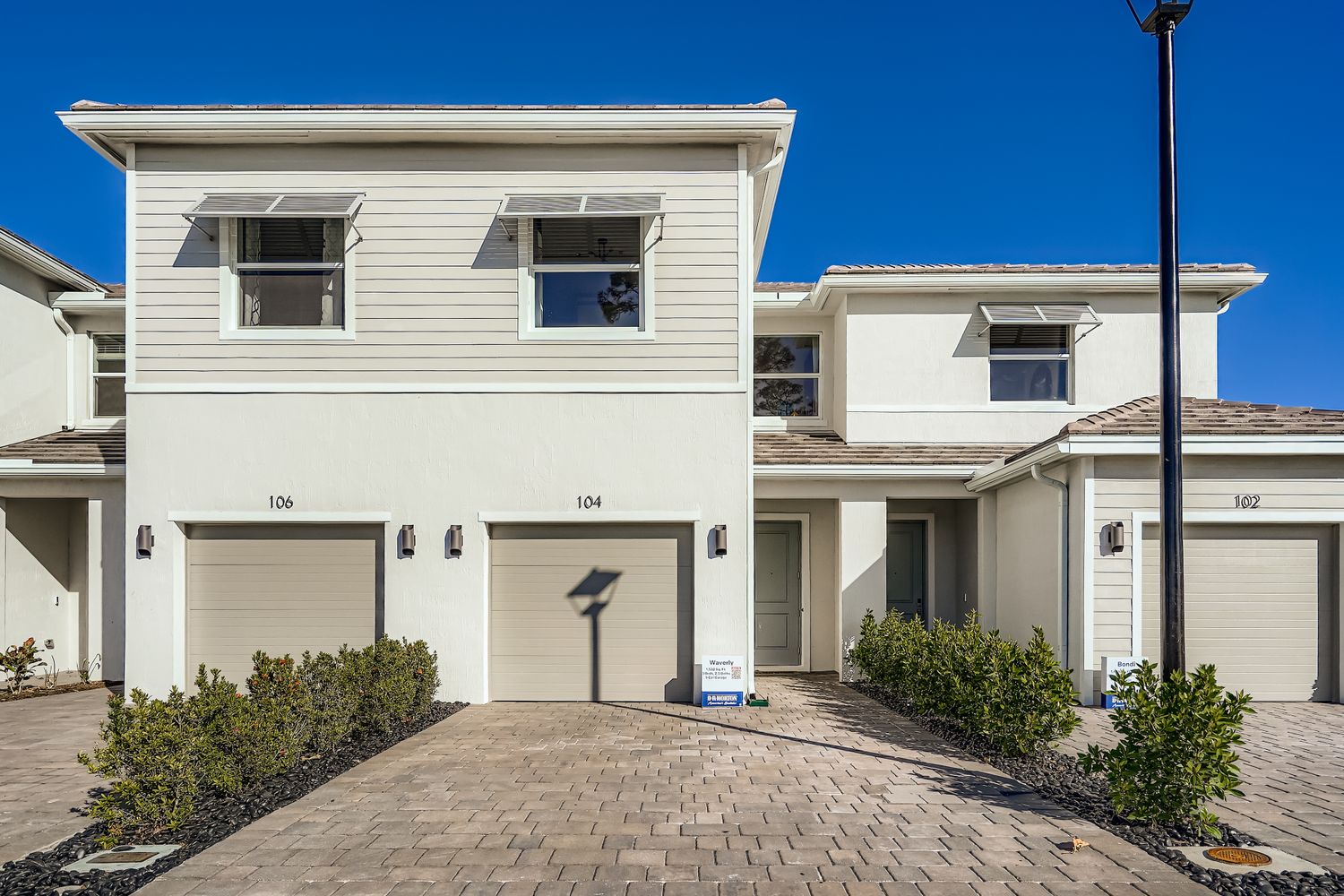 Is Lakeside Landing in Royal Palm Beach a Good Place to Buy a New Construction Home?