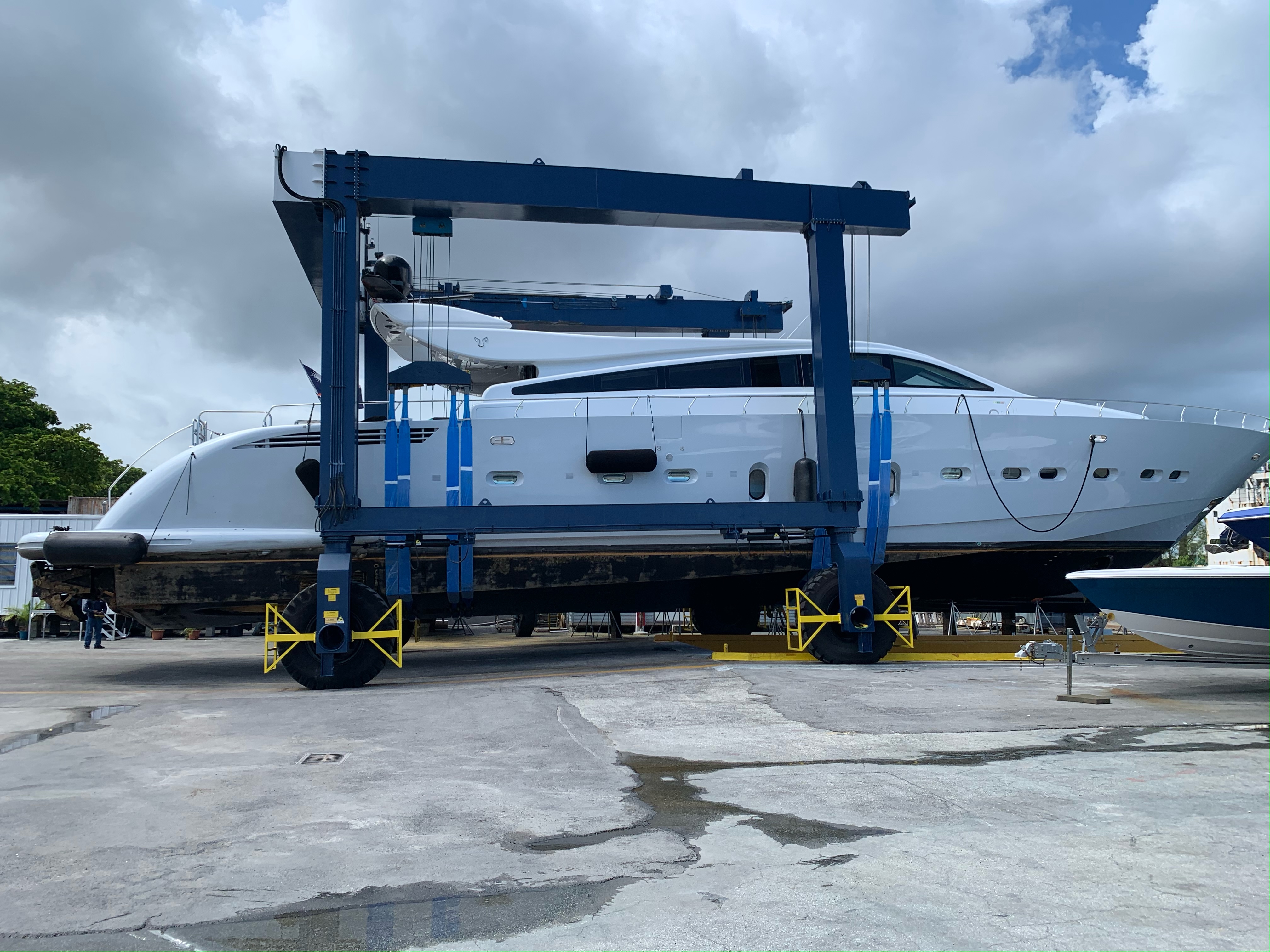 bottom paint & antifouling boat service Miami River