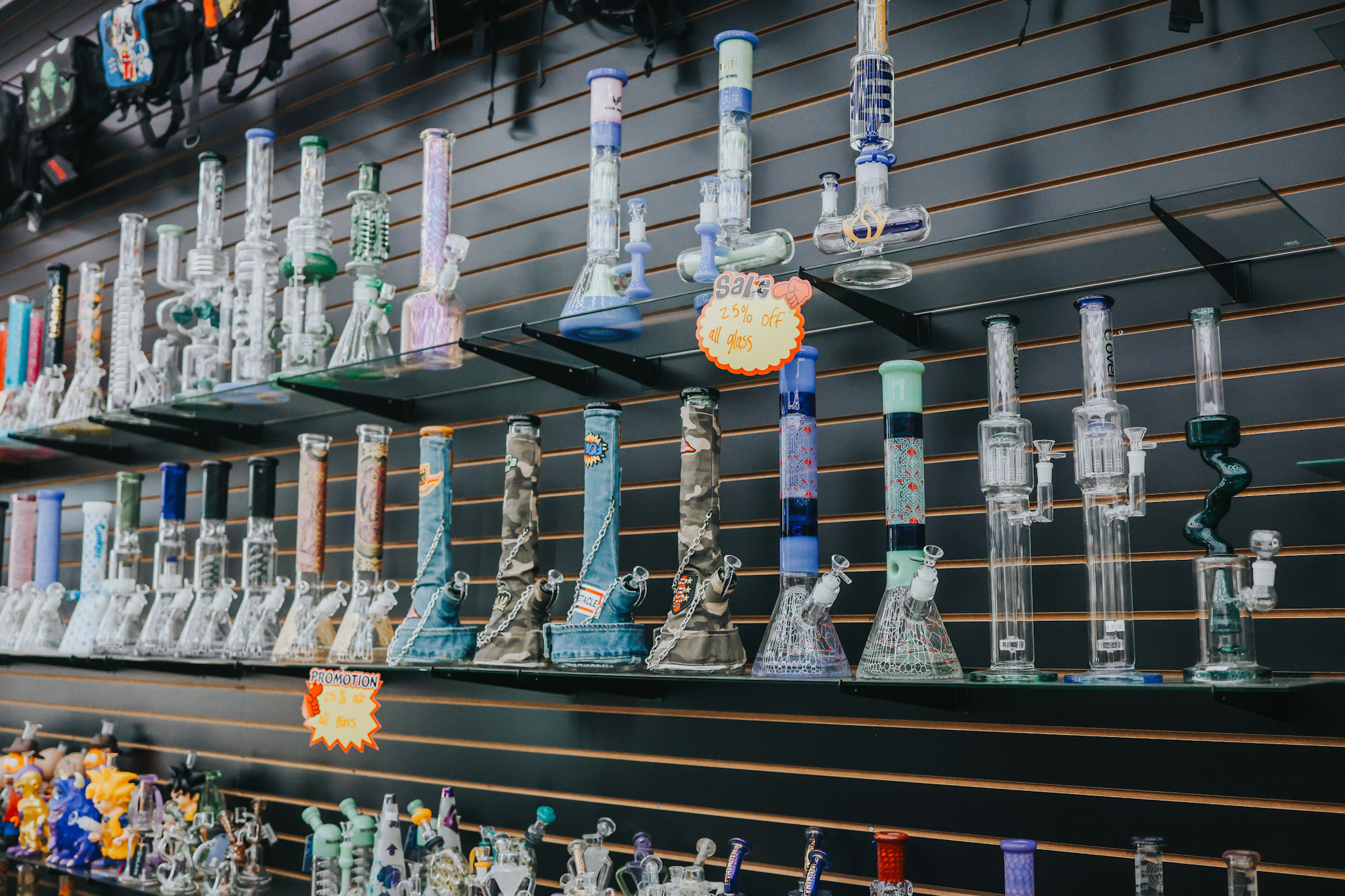 hookahs-and-glassware