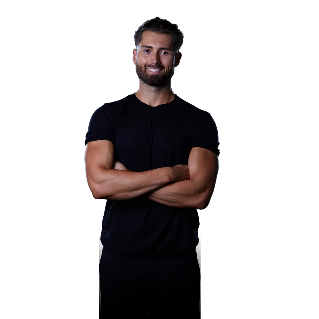 Brodie Giesbrecht, expert online fitness coach and personal trainer in Saskatoon, helping driven professionals lose fat.