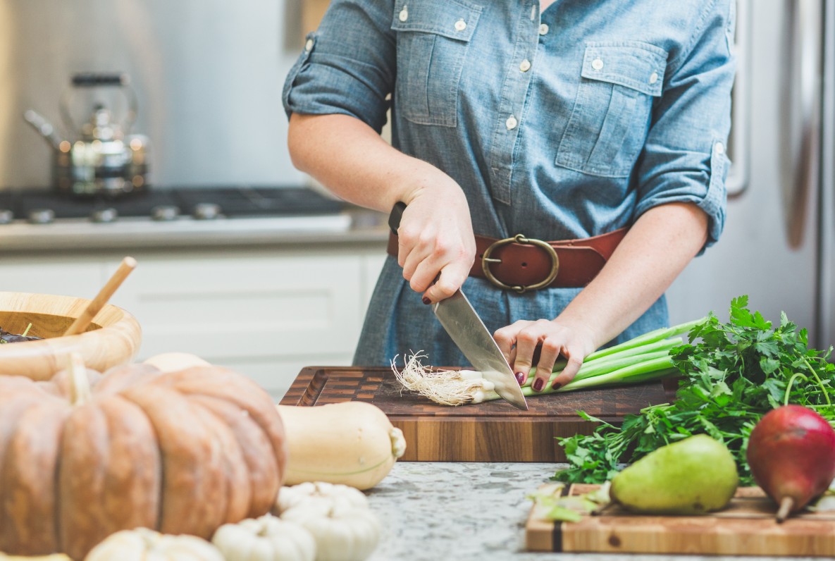 Foods That Fight Inflammation: A Guide to Gut Healing Nutrition