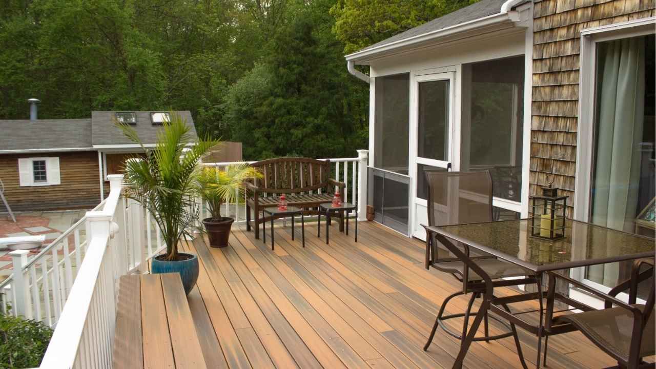 two-tone deck design