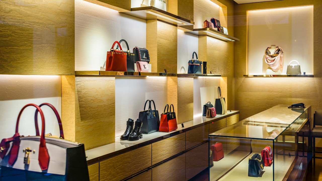 best paint colors for retail stores