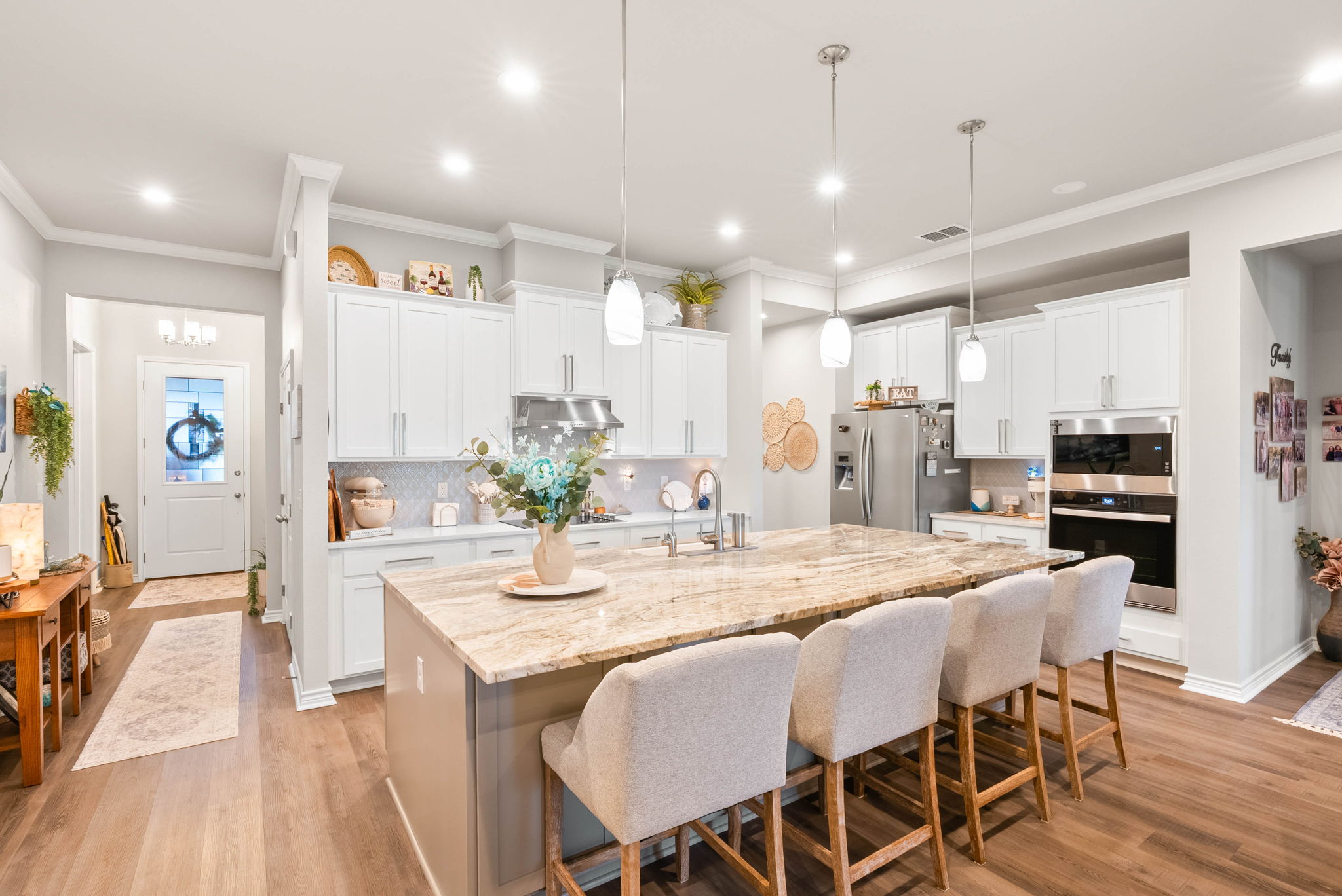 Luxury Living at 350 Villagers Drive, Rockport