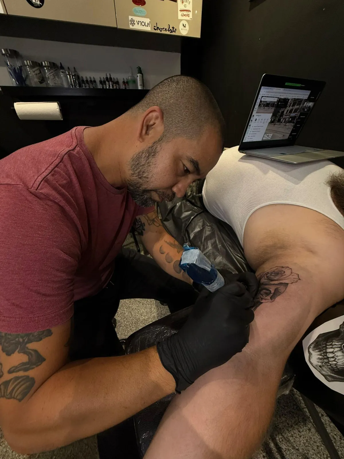 red white and black no smoking sign