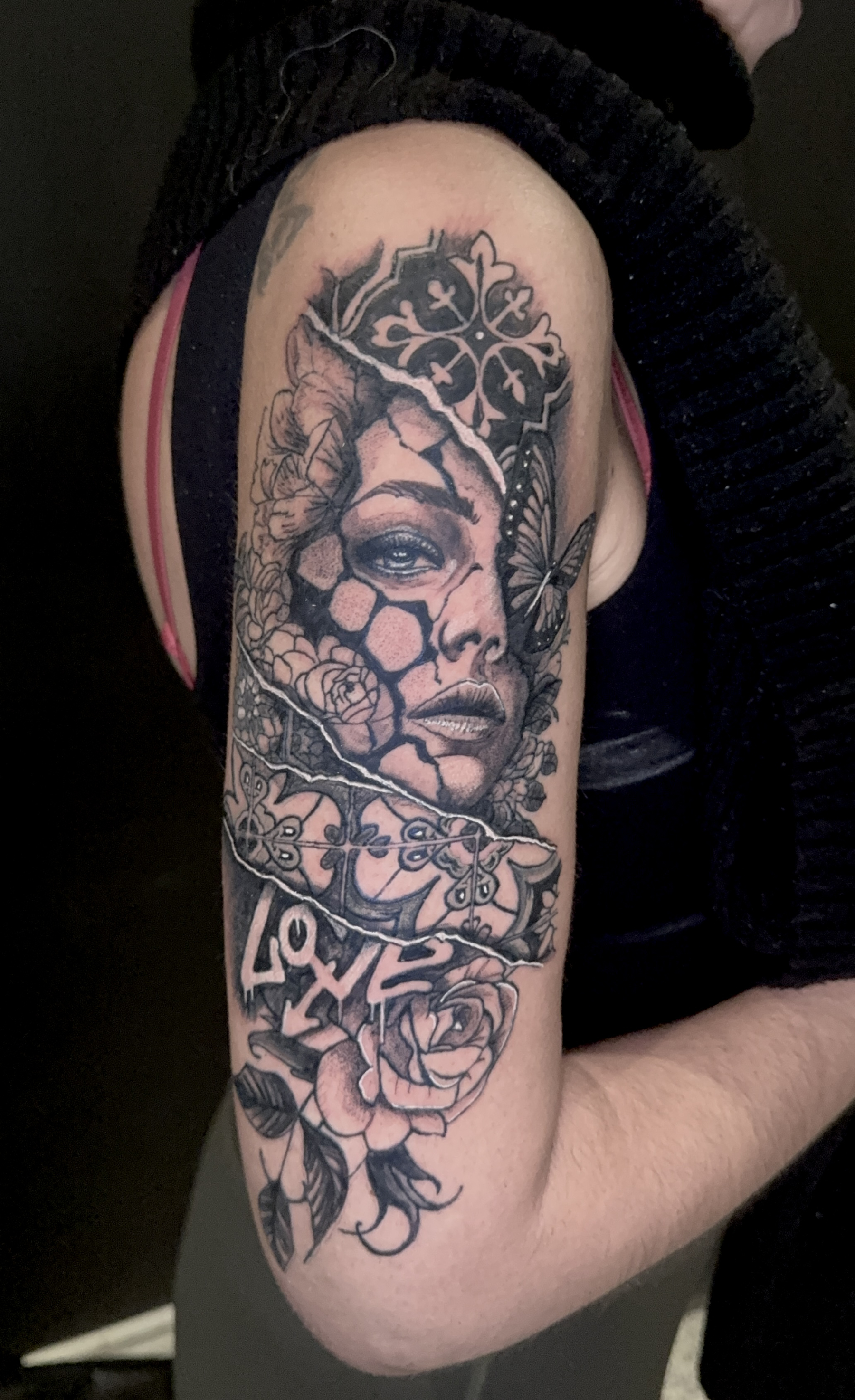 A sign that is on the side of a building